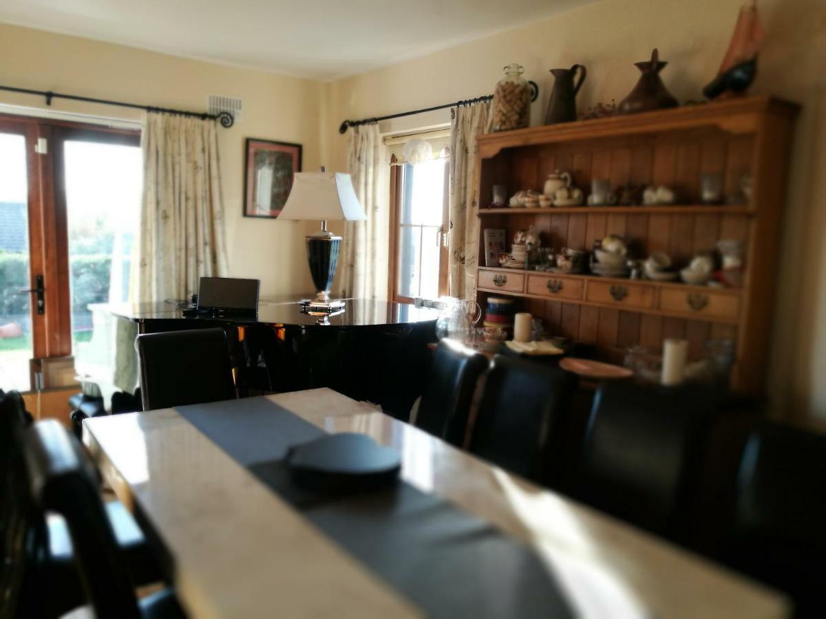 Assaroe House Bed & Breakfast Балишанън Екстериор снимка