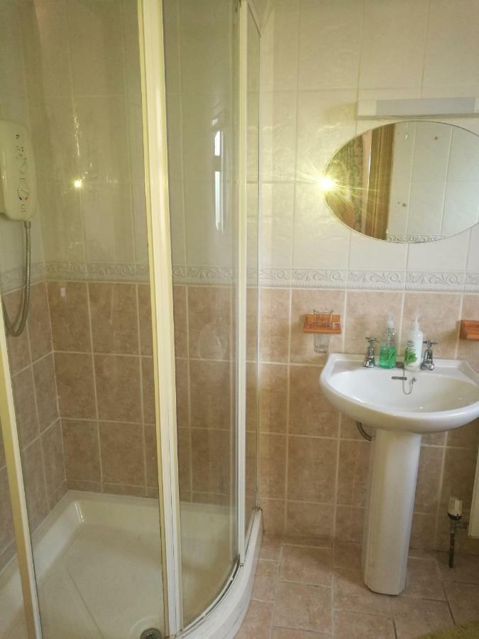 Assaroe House Bed & Breakfast Балишанън Екстериор снимка